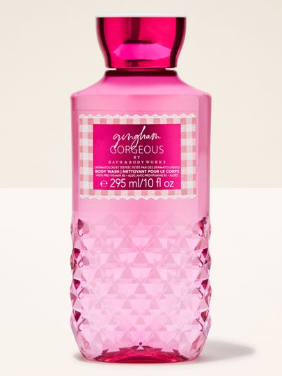 Sprchový gel Bath & Body Works Gingham Gorgeous 295 ml v růžové lahvi s dekorativní strukturou.