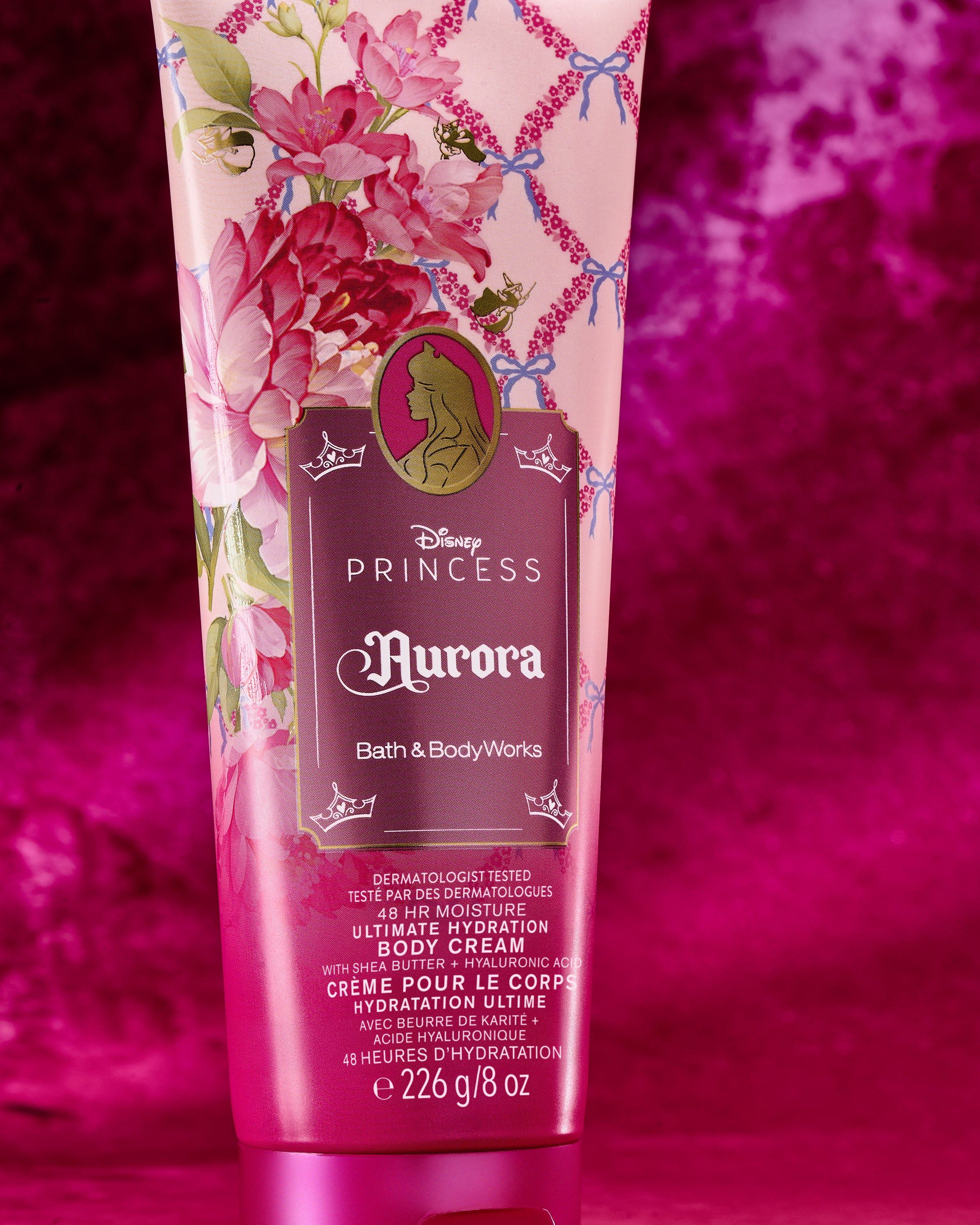 Tělový krém Aurora Disney Princess – růžová květinová tuba a intenzivní hydratace Bath & Body Works.