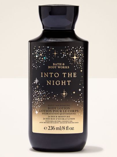 Tělové mléko Into the Night Bath & Body Works v černé lahvi se zlatým štítkem