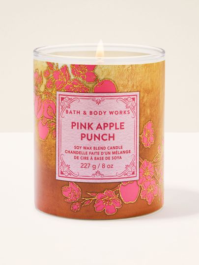 Bath & Body Works Pink Apple Punch – svíčka 227 g ve zlatém obalu s růžovými akcenty a svěží ovocnou vůní.