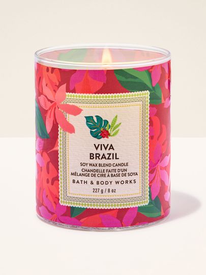 Svíčka Viva Brazil s jedním knotem a pestrým tropickým designem – živý a letní dekorativní prvek.