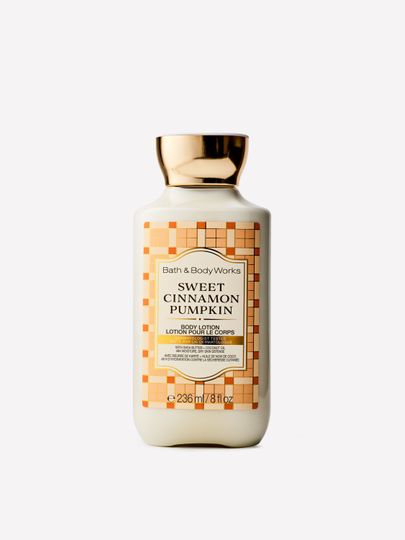 Tělové mléko Bath & Body Works Sweet Cinnamon Pumpkin, 236 ml