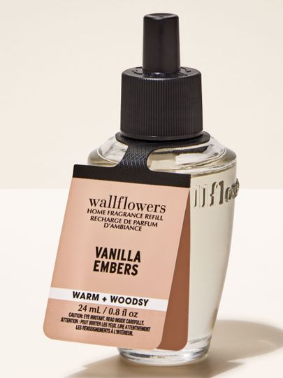 Wallflowers Vanilla Embers – hřejivá, dřevitá náplň do difuzéru od Bath & Body Works.