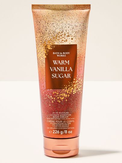Tělový krém Bath & Body Works Warm Vanilla Sugar ve zlaté vanilkové tubě, 226 g.