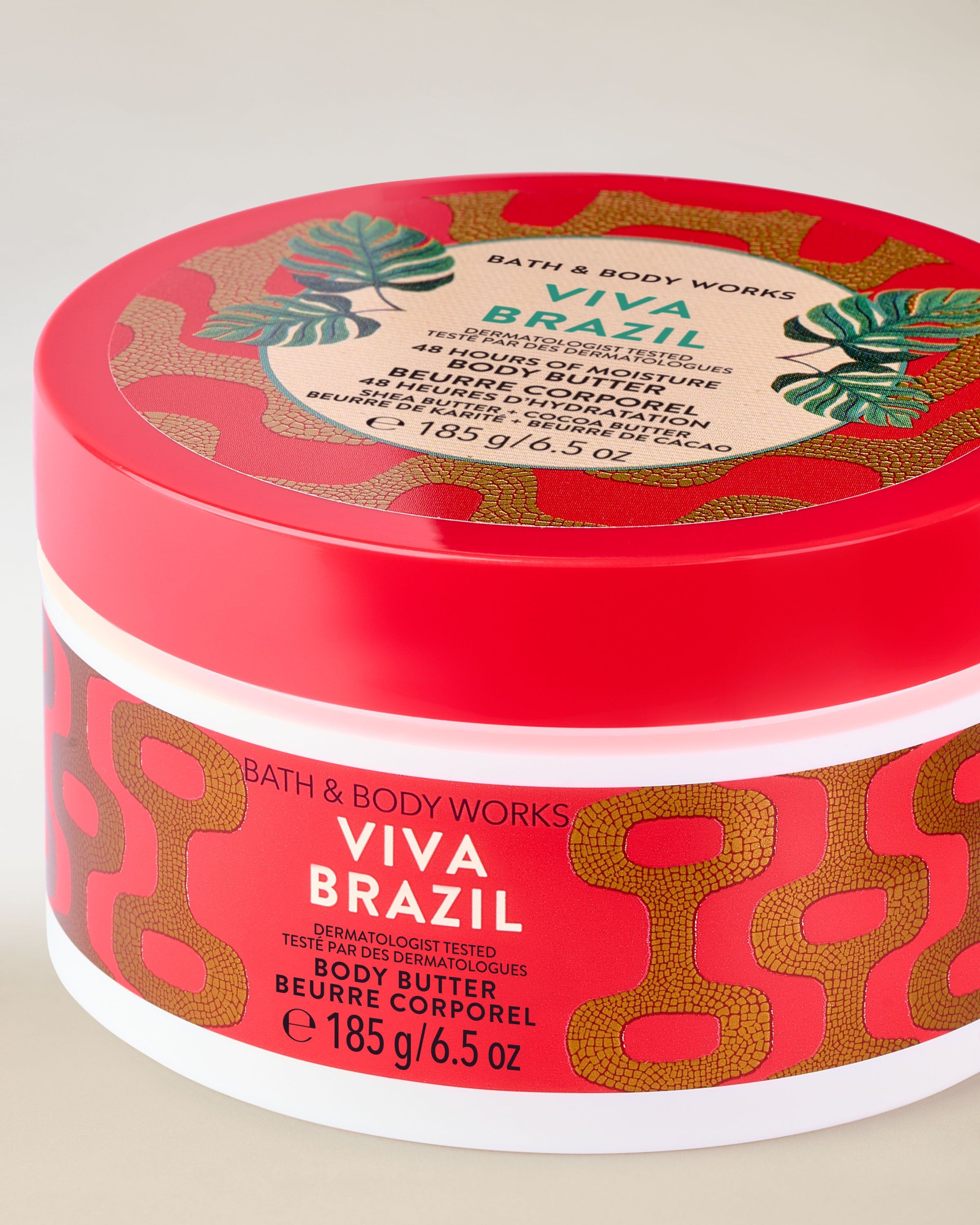 Tělové máslo Bath & Body Works Viva Brazil s červeno‑zlatou grafickou etiketou.