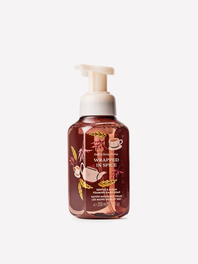 Jemné pěnové mýdlo na ruce Bath & Body Works Wrapped in Spice, 259 ml