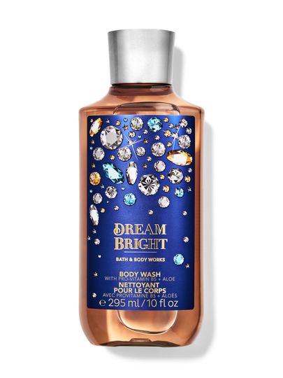 Tělové mléko "Dream Bright" s modrým štítkem s hvězdnou oblohou. Bath & Body Works.