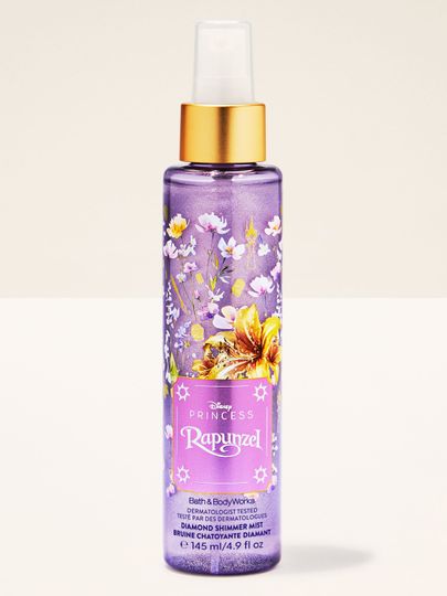 Třpytivý sprej Diamond z kolekce Disney Princess Rapunzel od Bath & Body Works ve fialovém flakonu.