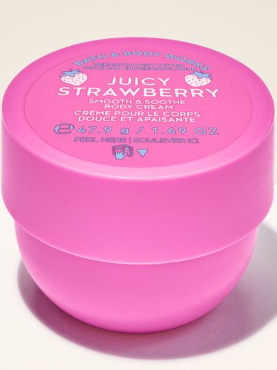 Tělový krém Juicy Strawberry v růžovém obalu