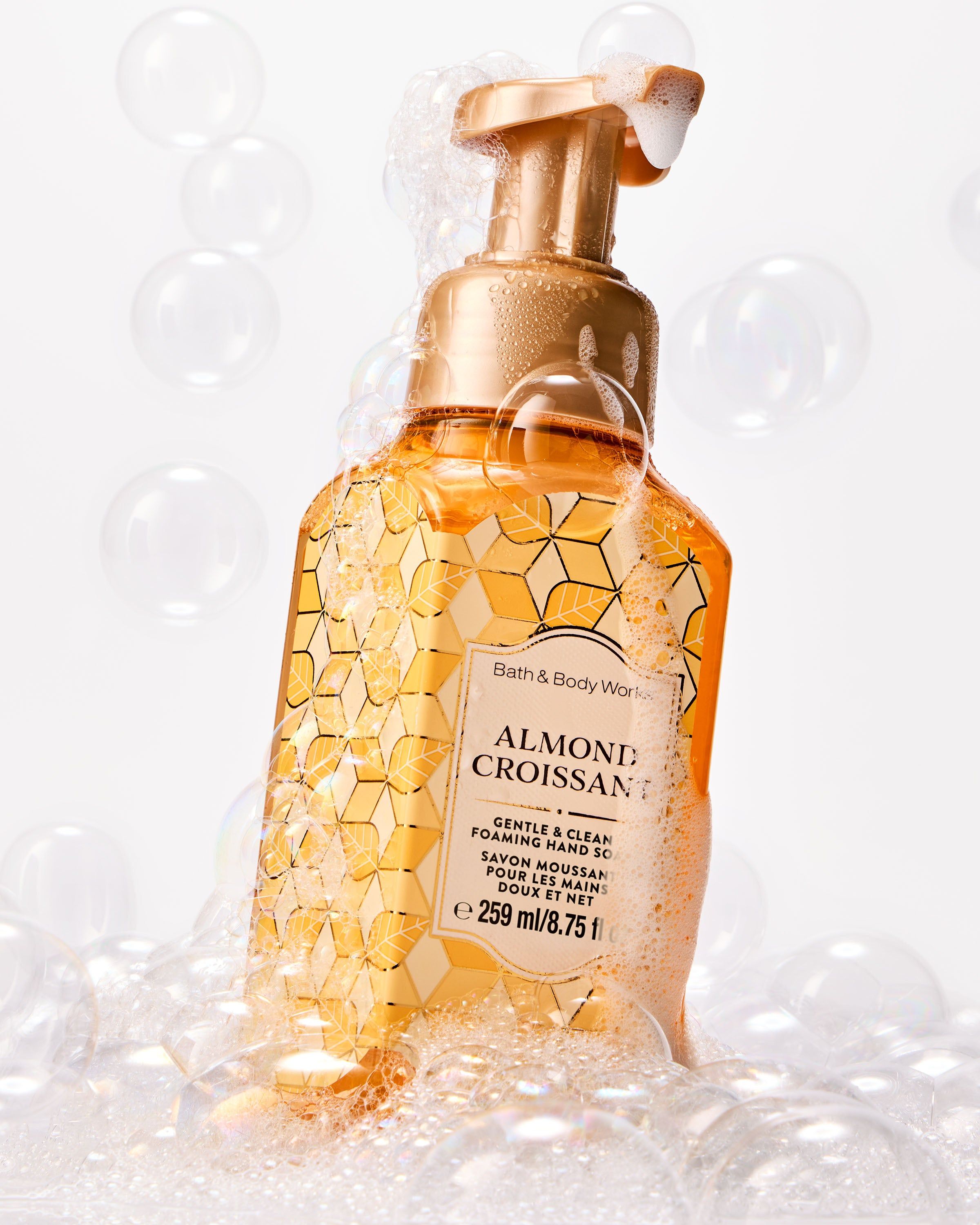 Pěnové mýdlo na ruce Bath & Body Works Afternoon Apple Picking s dávkovačem 259 ml