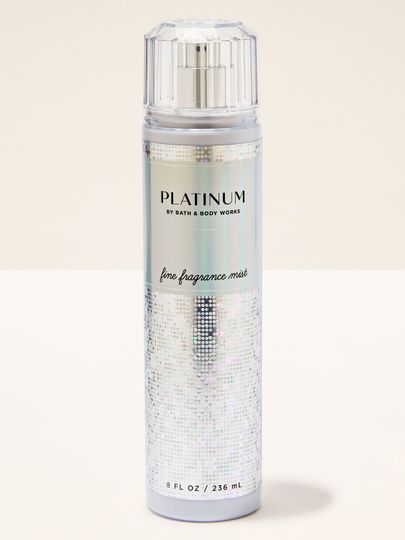 Bath & Body Works Platinum – voňavá mlha v holografické, stříbrné lahvi.