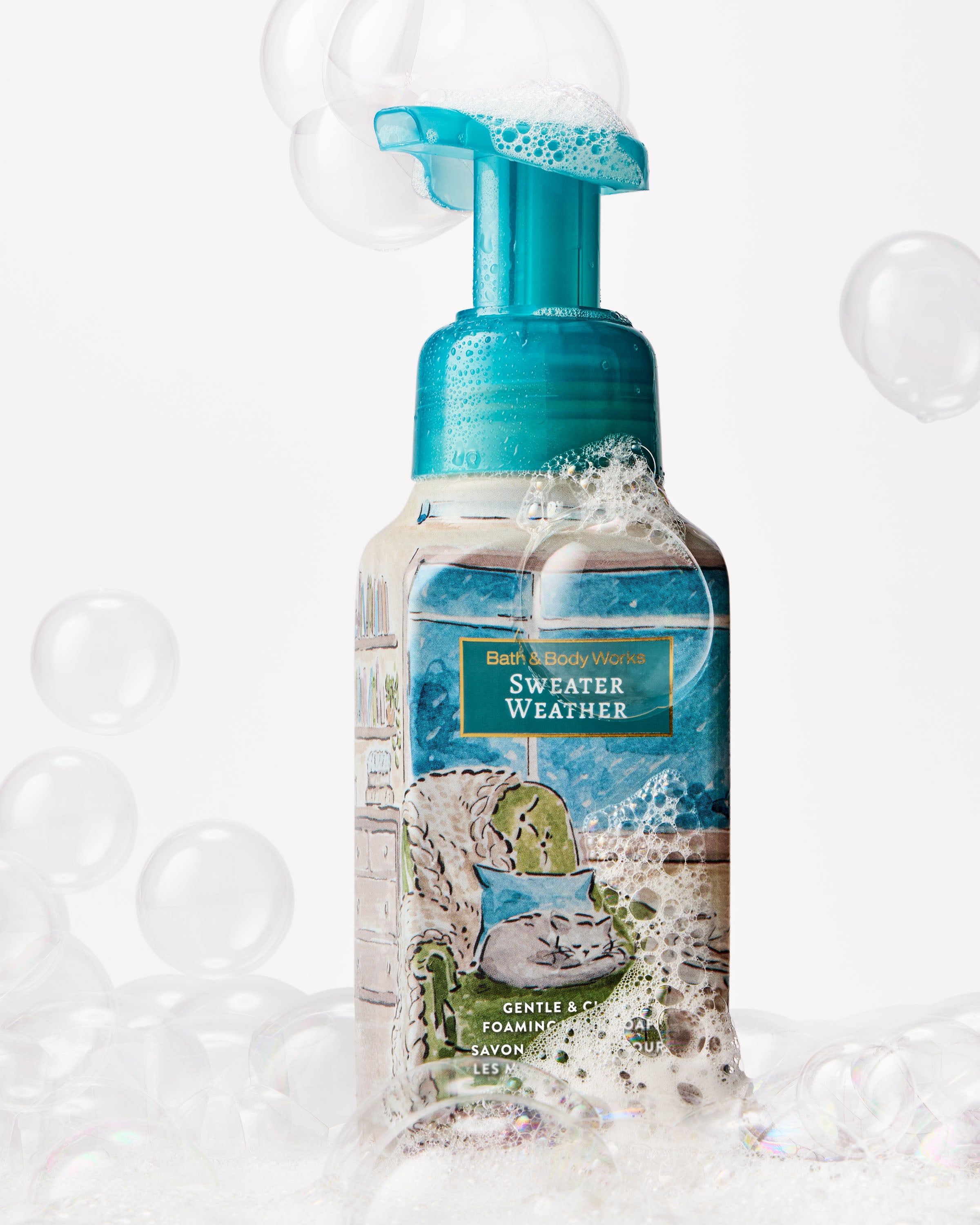 Jemné pěnové mýdlo na ruce Bath & Body Works Sweater Weather, 259 ml