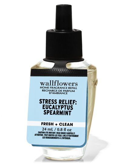 Náplň do zásuvného difuzéru Wallflowers Stress Relief Eucalyptus Spearmint s čerstvou, uklidňující vůní.