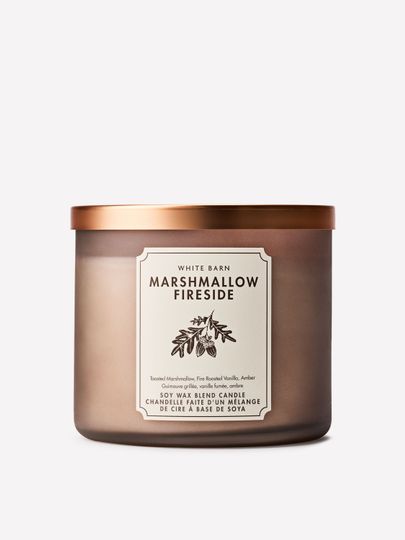 Vonná svíčka White Barn Marshmallow Fireside ze směsi sójového vosku, 3 knoty