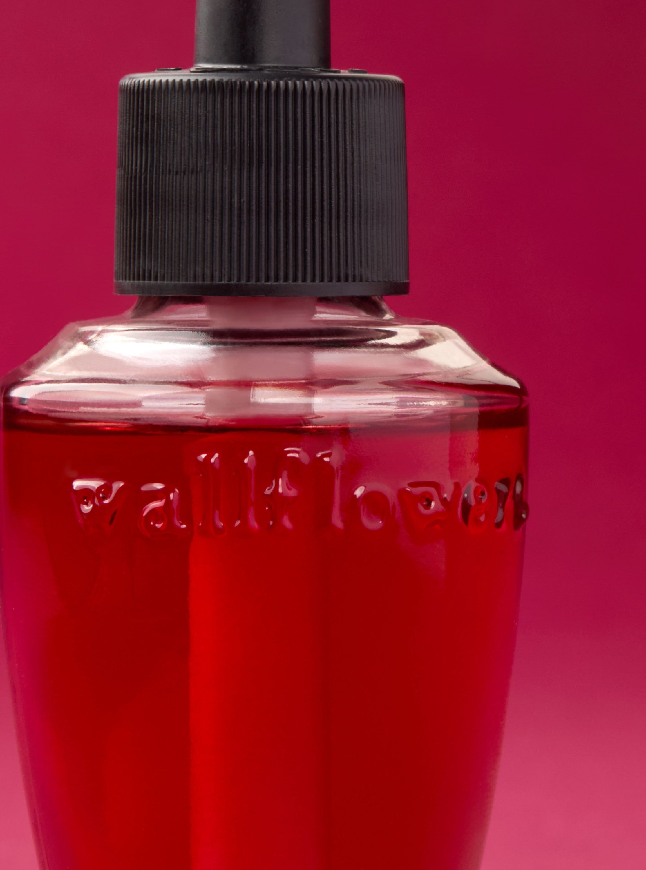Vonná náplň do elektrického difuzéru Winter Candy Apple Bath & Body Works