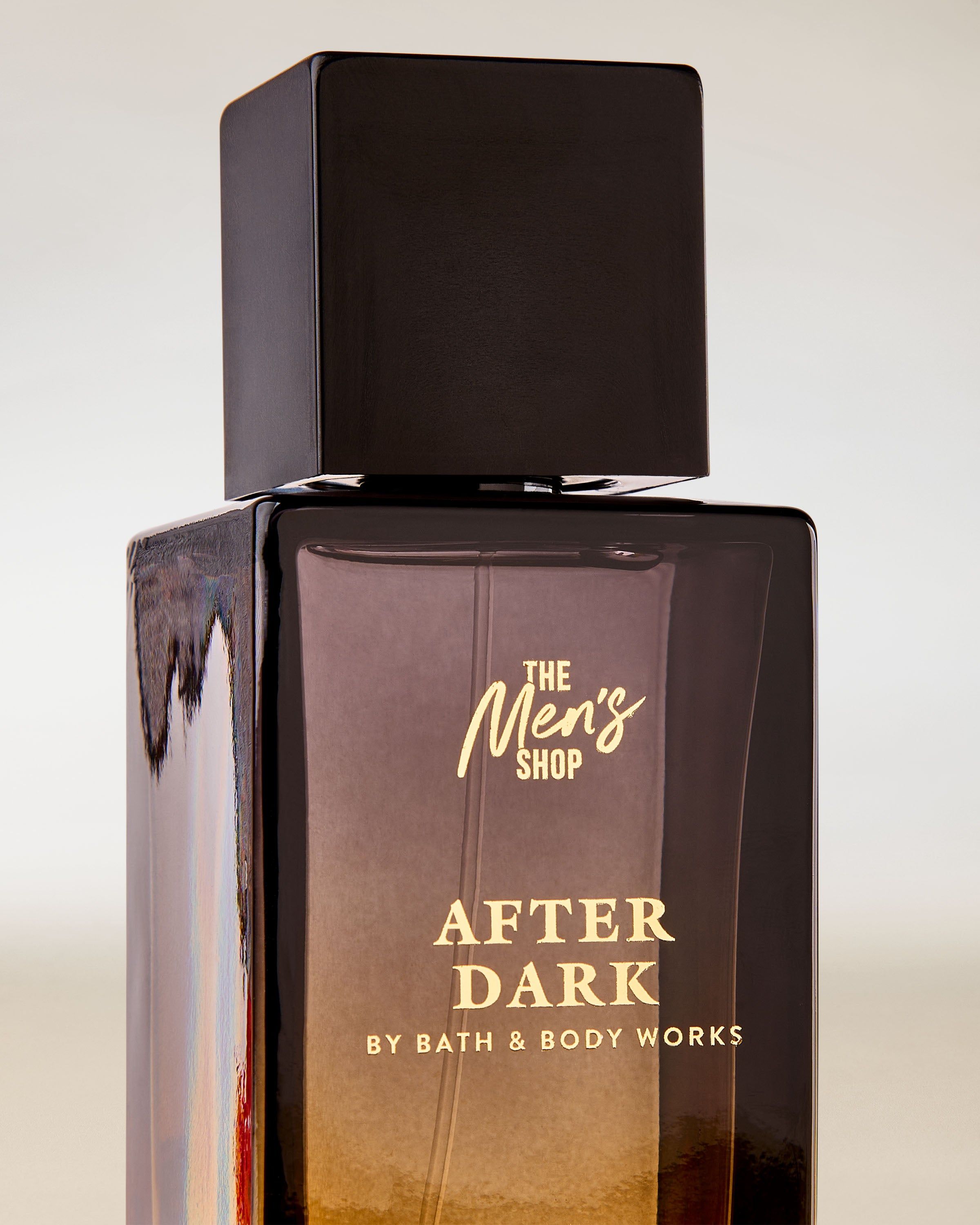 Bath & Body Works After Dark – pánská kolínská 100 ml s výraznou, elegantní večerní vůní z kolekce The Men’s Shop.