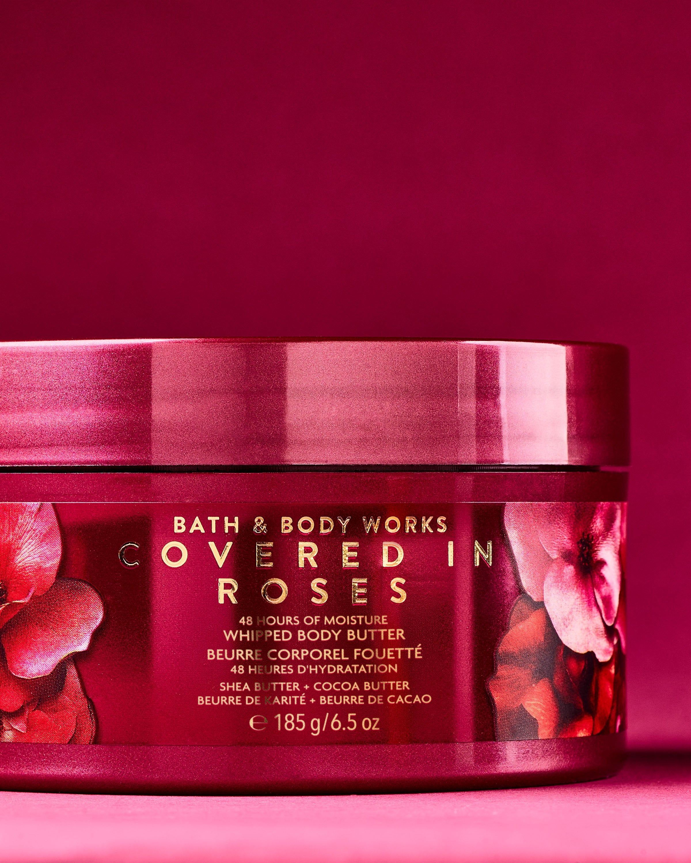 Bath & Body Works Covered in Roses – červené tělové máslo s růžemi a intenzivní hydratací.