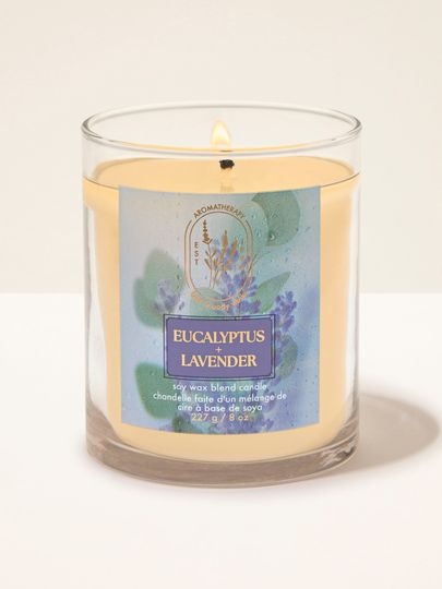 Eucalyptus + Lavender – svíčka Bath & Body Works z aromaterapeutické kolekce