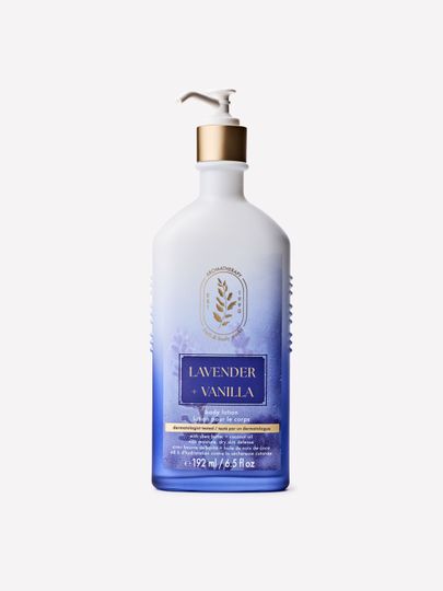 Tělové mléko Aromatherapy Lavender + Vanilla Bath & Body Works s pumpičkou