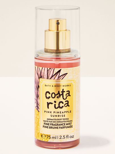 Mini vonná mlha Costa Rica Pink Pineapple Sunrise od Bath & Body Works v růžové lahvičce s rozprašovačem.