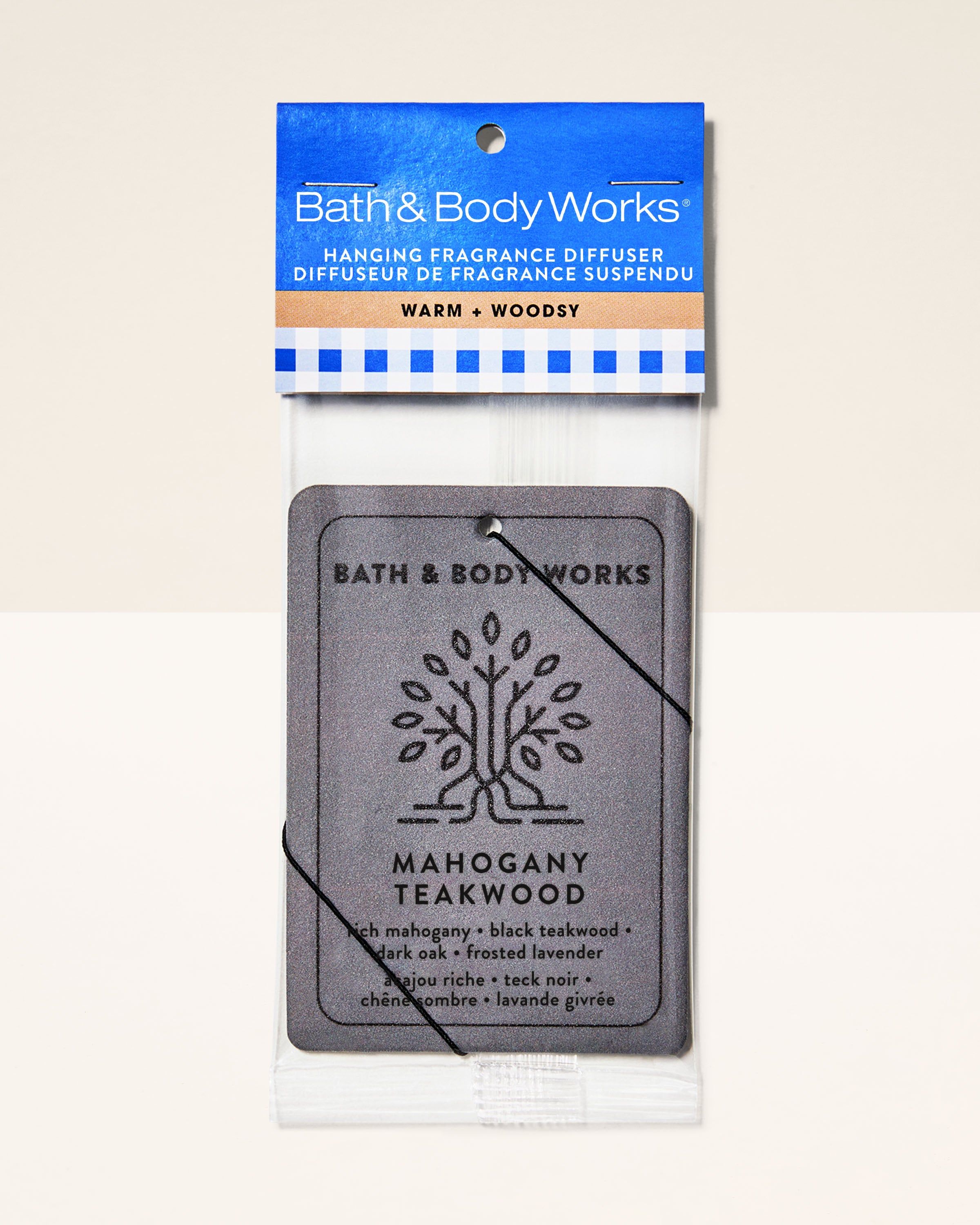 Závěsný difuzér Mahogany Teakwood Bath & Body Works – teplá, dřevitá vůně pro auta i domov.