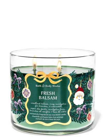 Świeca „Fresh Balsam” w szklanym słoiku z ilustracją gałązek świerku i ozdób choinkowych, Bath & Body Works.