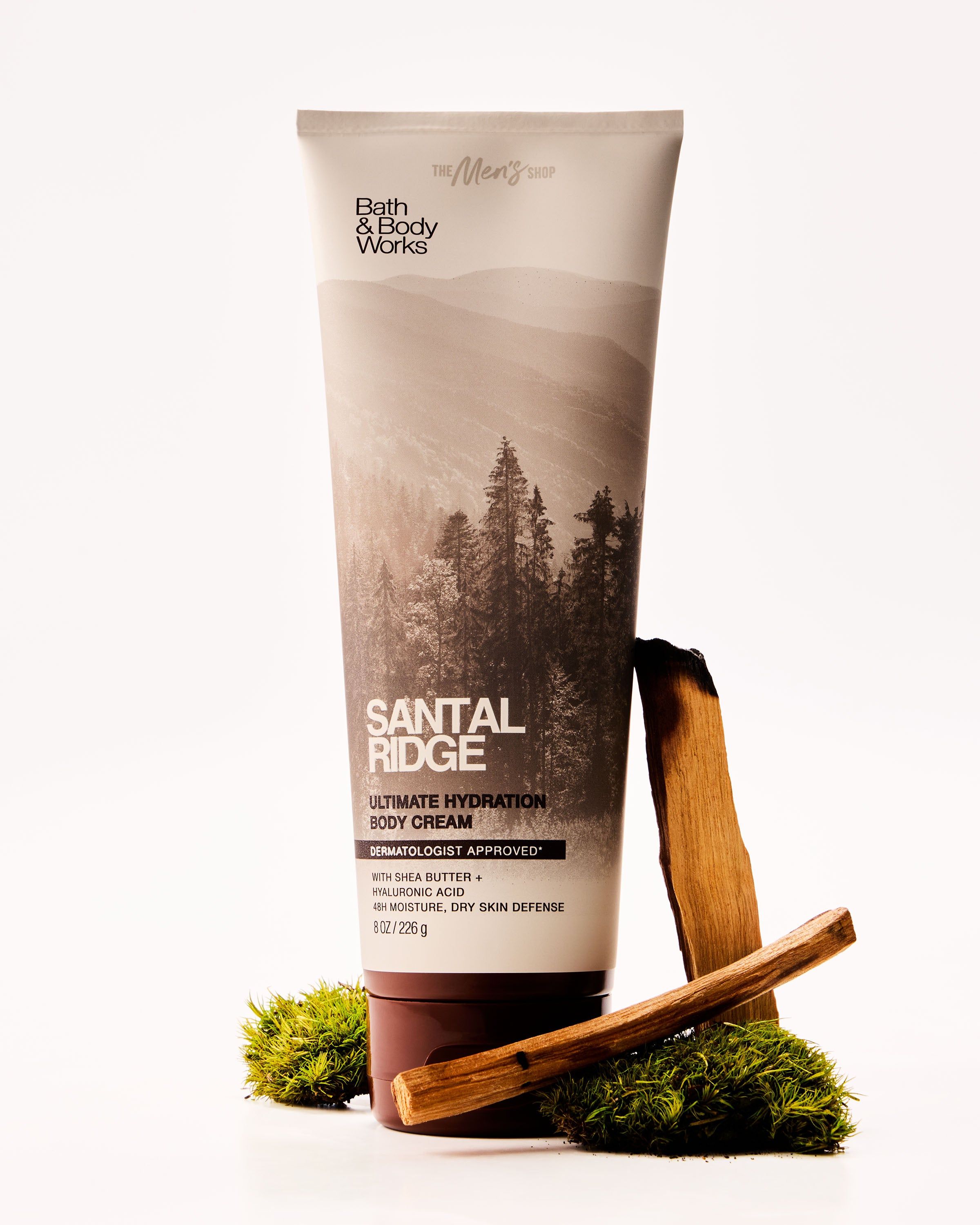 Tělový krém Santal Ridge Bath & Body Works Men's Shop s motivem horského lesa