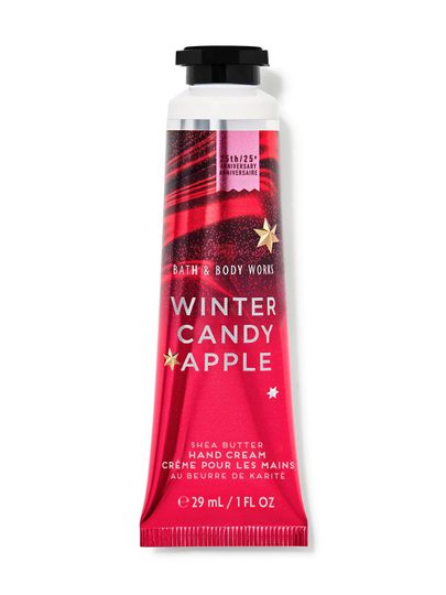Krem do rąk "Winter Candy Apple" w czerwonym, brokatowym opakowaniu stworzony na 25. rocznicę. Bath & Body Works.